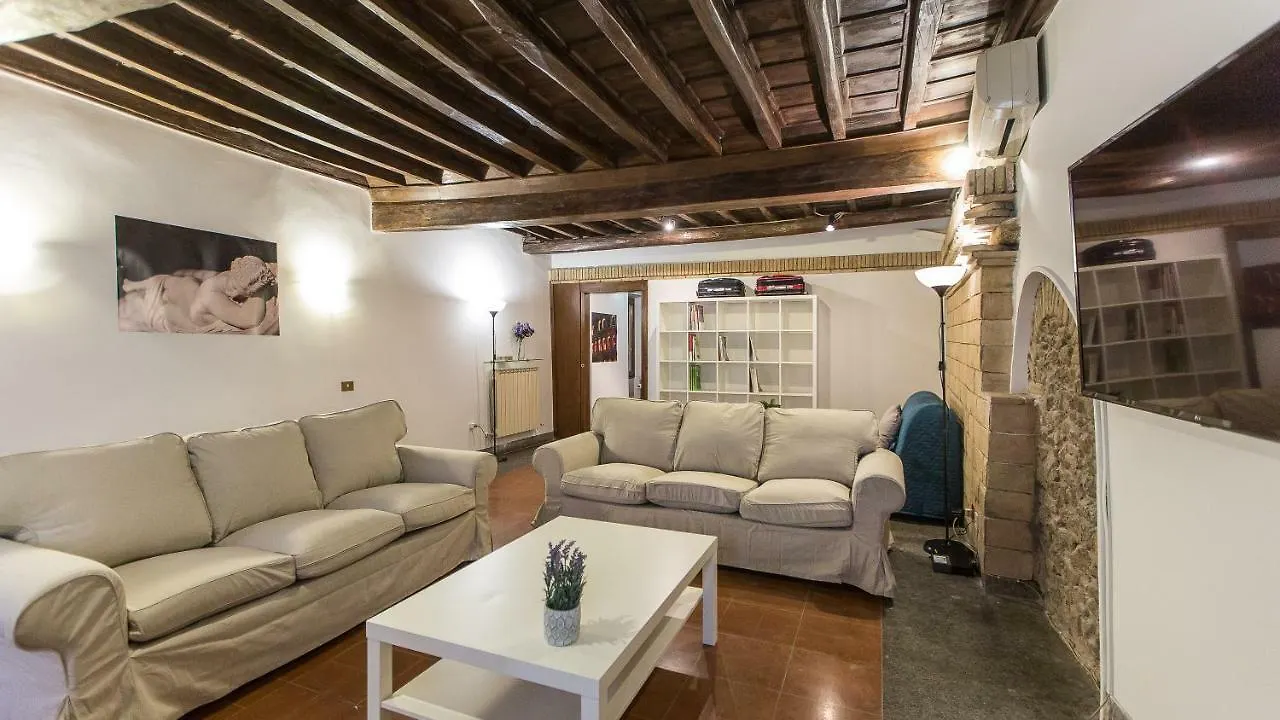 Rental In Rome Scala Deluxe Italien